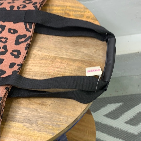 New victoria secret bag - Picture 4 of 5